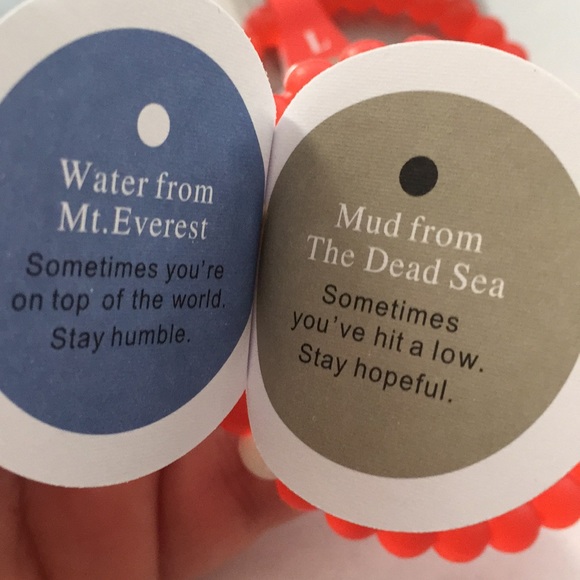 Medium Red Lokai Bracelet. - Picture 4 of 4